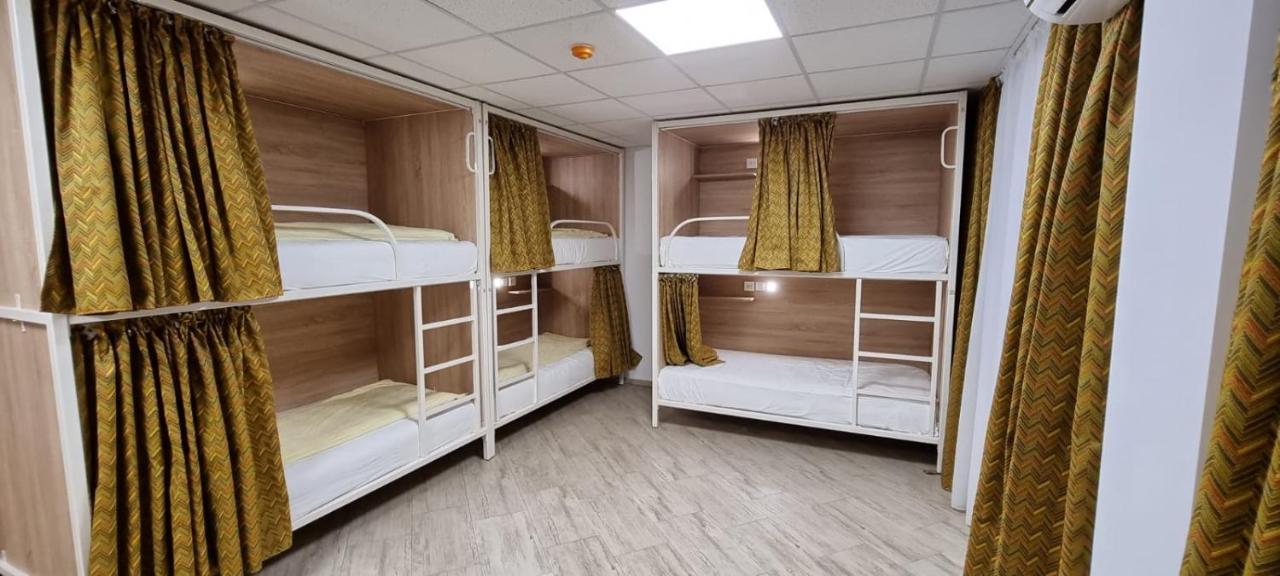 דבה Hostel Citadella מראה חיצוני תמונה