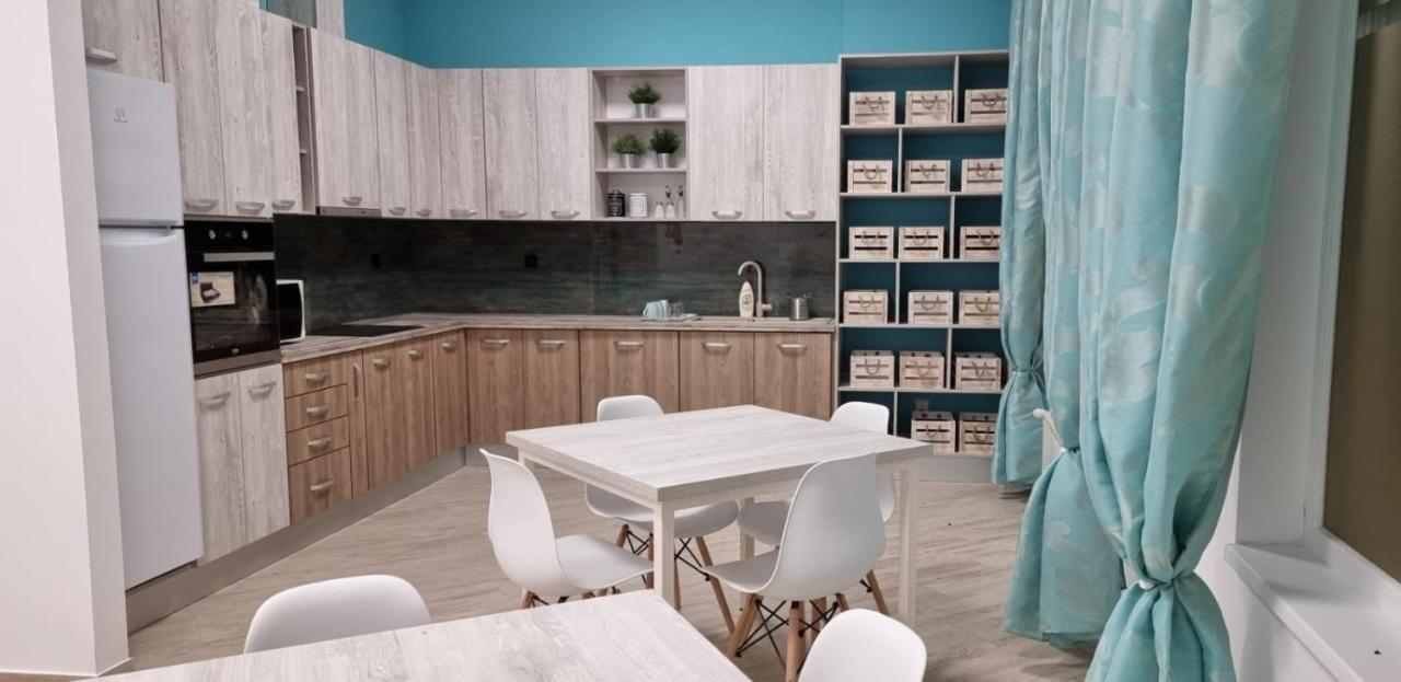 דבה Hostel Citadella מראה חיצוני תמונה