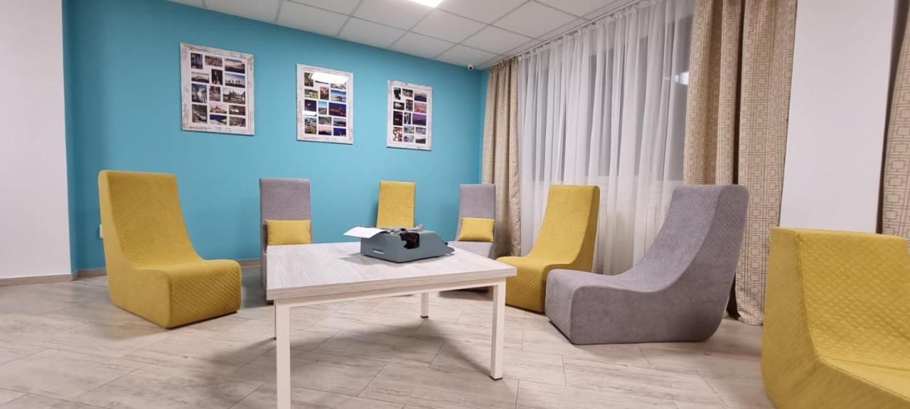 דבה Hostel Citadella מראה חיצוני תמונה